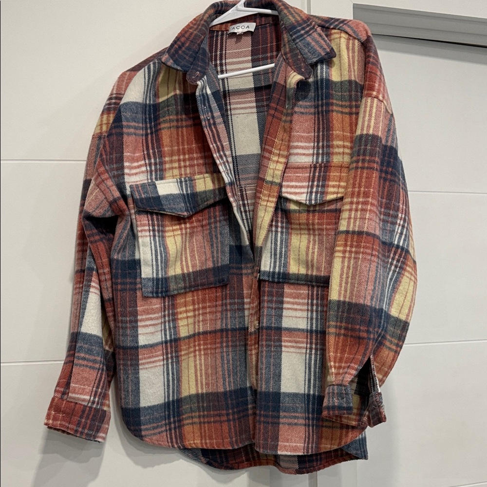 Plaid Casual Button-Down Shirt